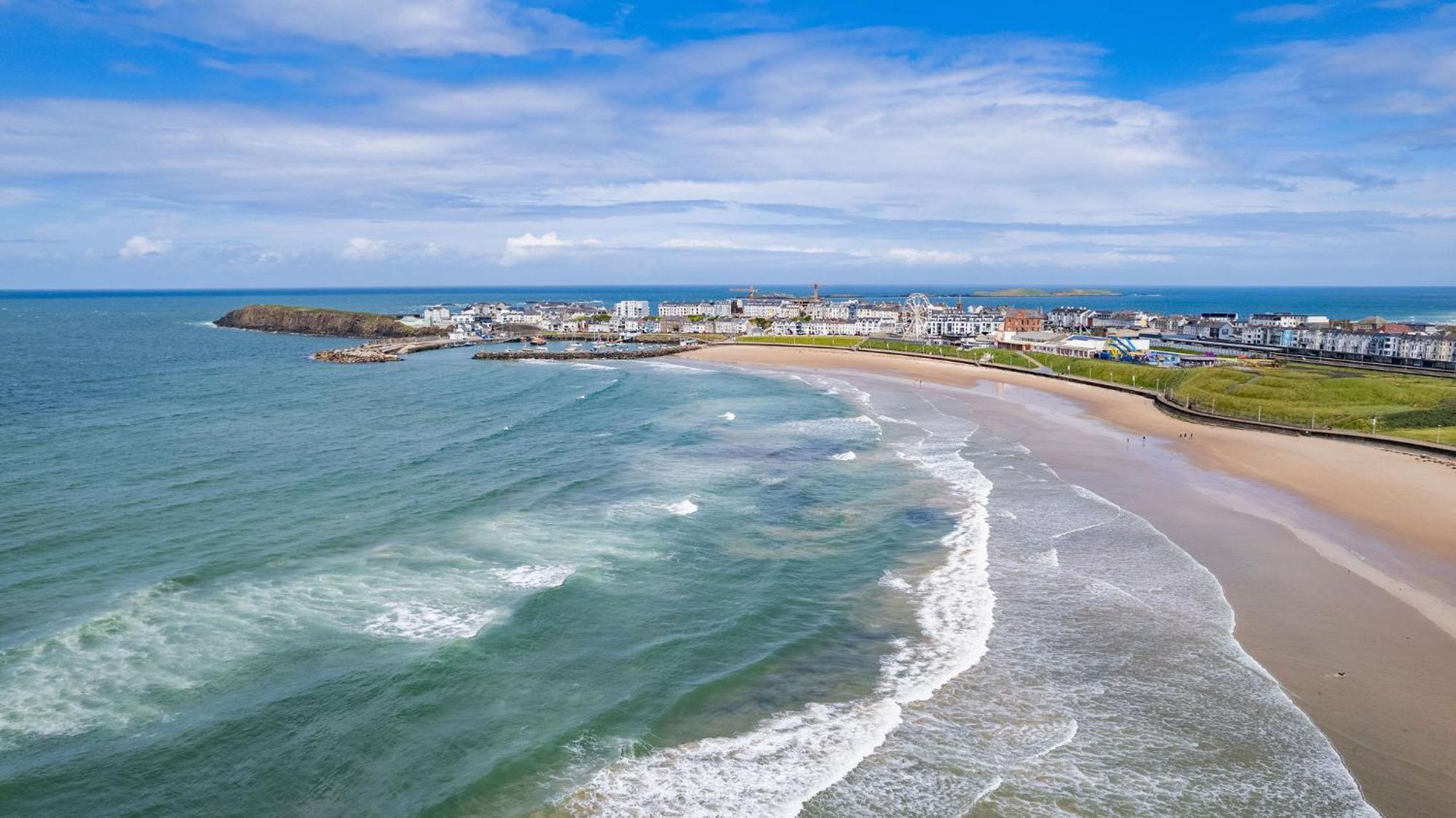 1 Dunluce Park - Portrush By The Sea Apartment Exterior photo